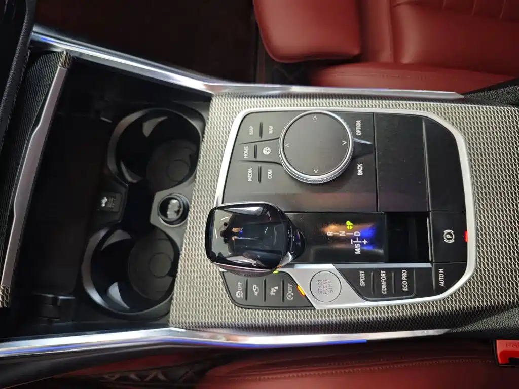 BMW 3 Series — миниатюра 12