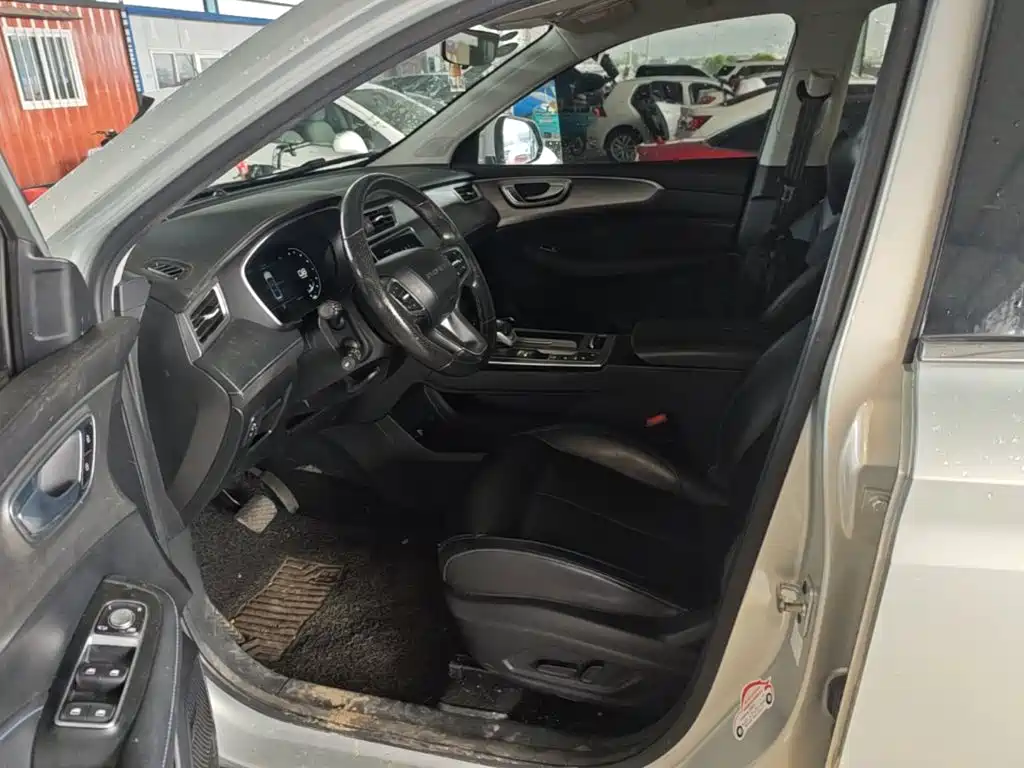 Roewe RX5 — миниатюра 15