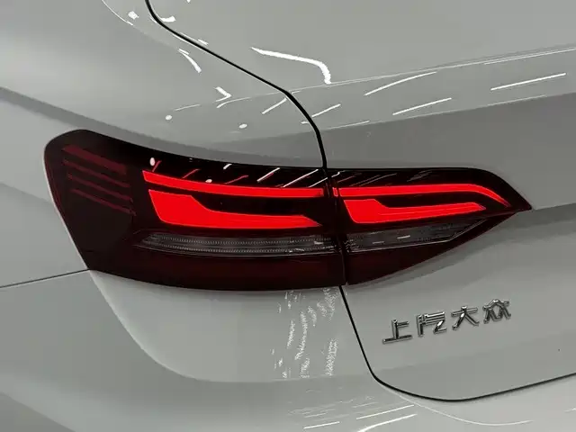 Volkswagen Lavida — миниатюра 12