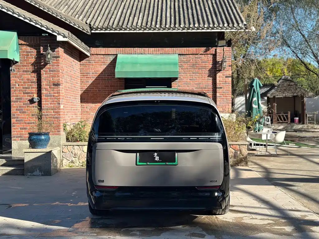 Li Auto Li MEGA — миниатюра 5