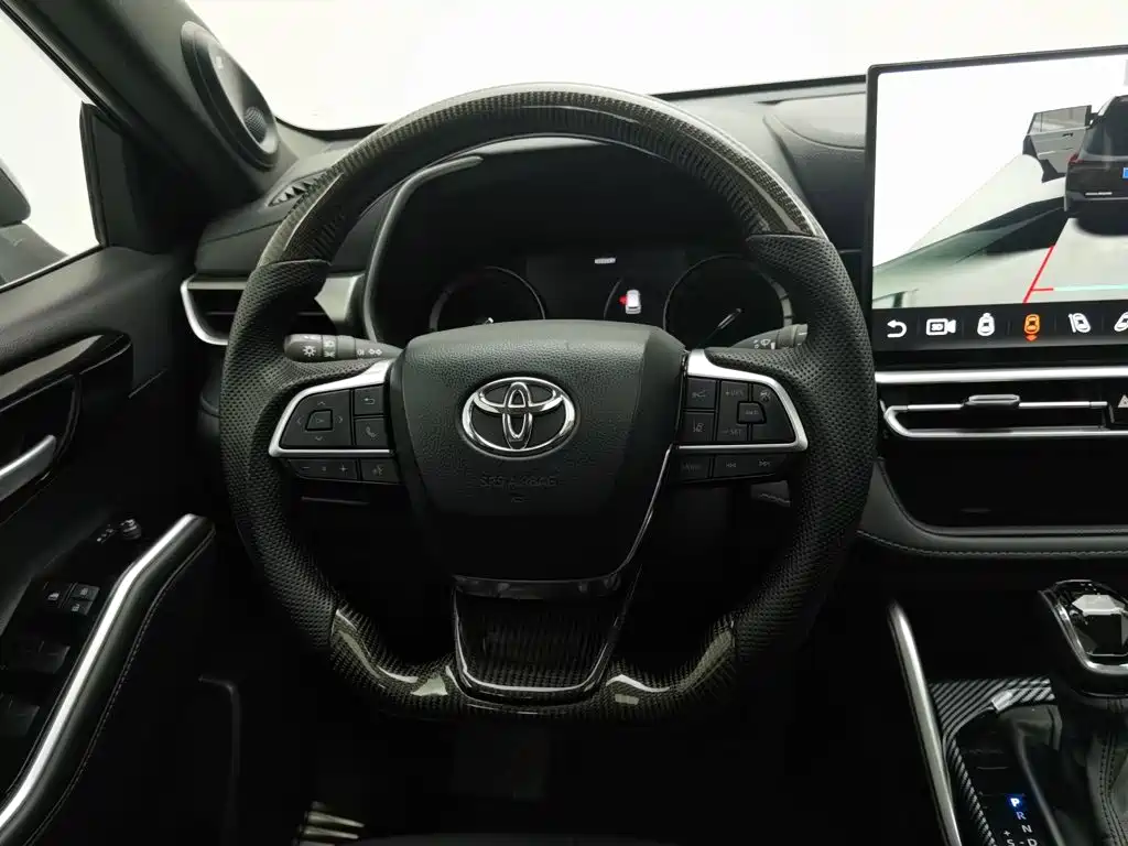 Toyota Highlander — миниатюра 11