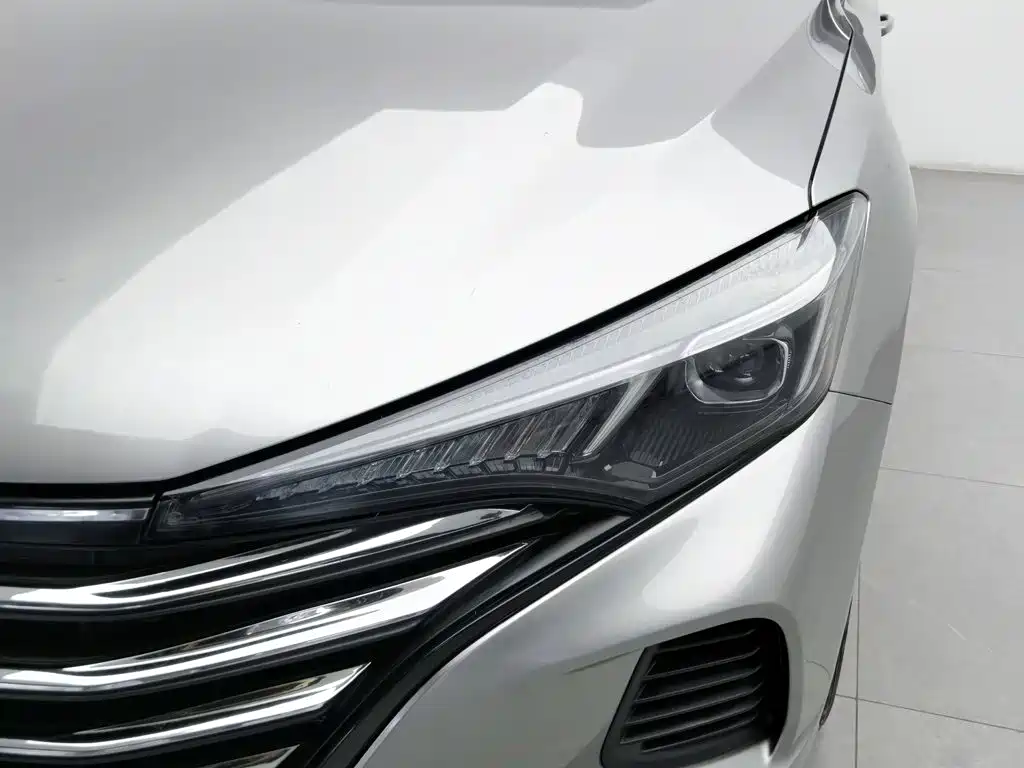 Changan Eado — миниатюра 7