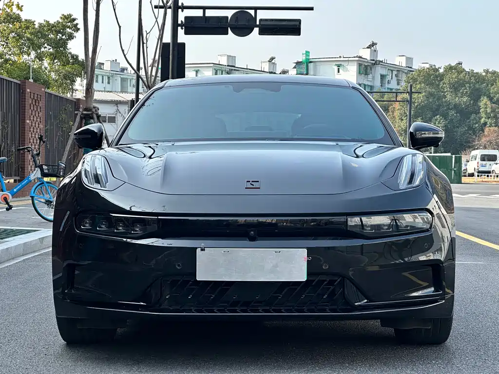 ZEEKR EXTREME KRYPTON 001