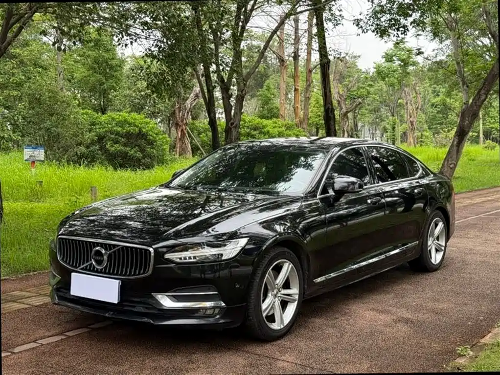 Volvo S90 2018