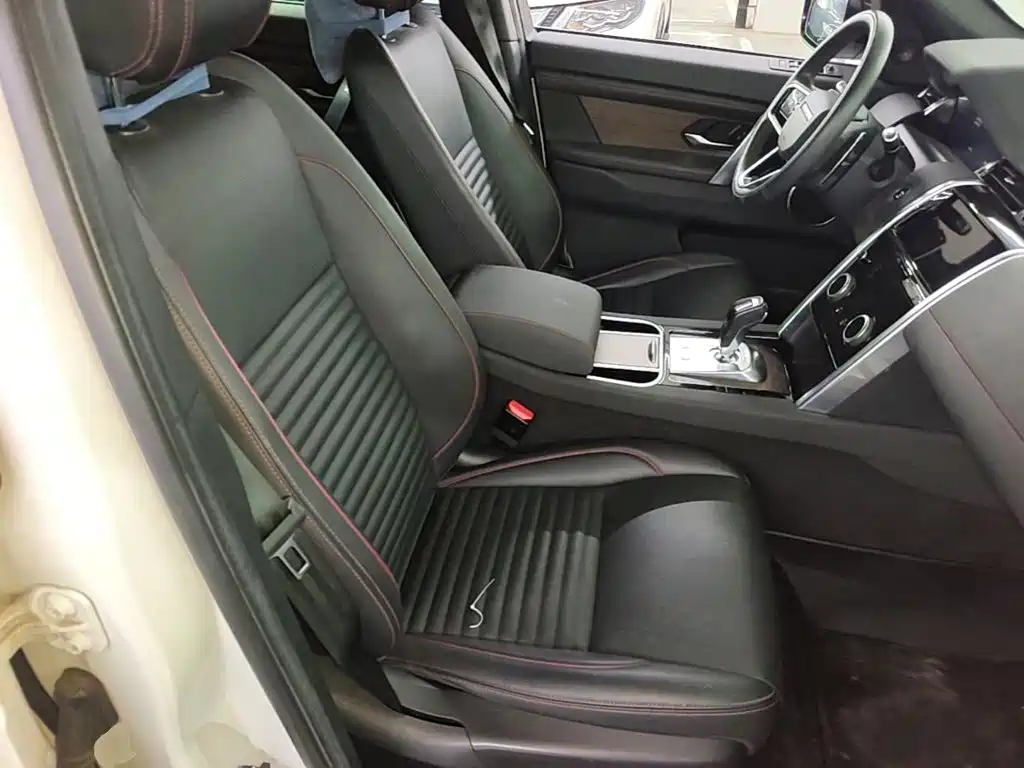 Land Rover Discovery Sport — миниатюра 25
