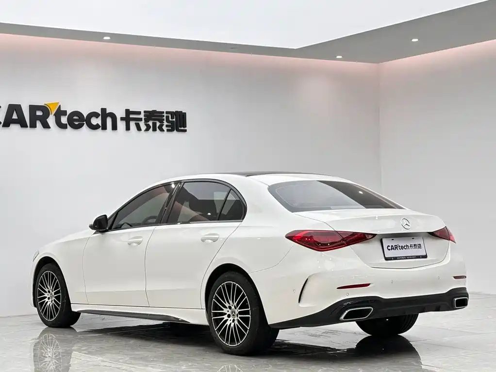 Mercedes-Benz C-Class — миниатюра 3
