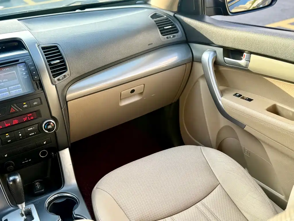 Kia Sorento — миниатюра 20