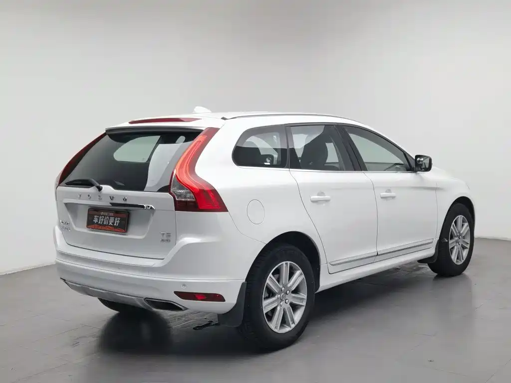 Volvo XC60 — миниатюра 2