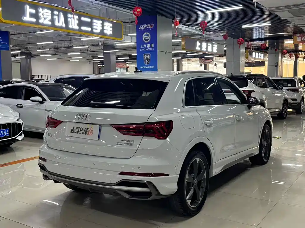 Audi Q3 2022 35 TFSI Fashion
