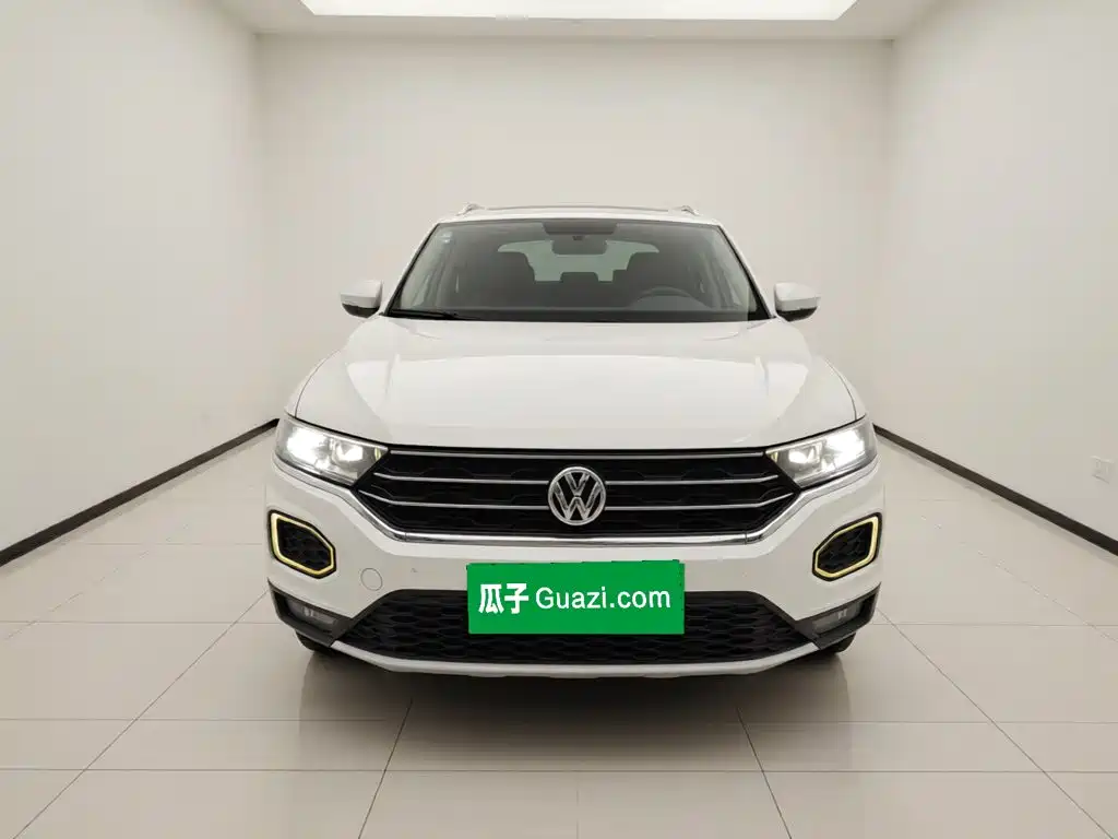 Volkswagen T-Roc — миниатюра 2