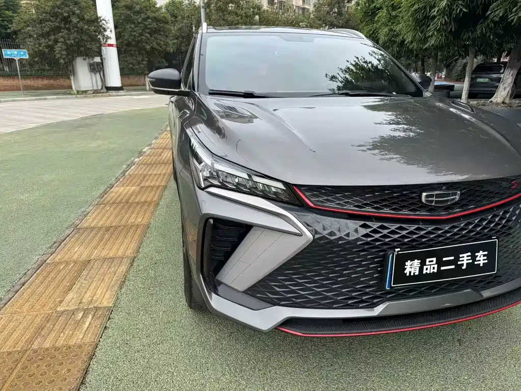 Geely Binyue — миниатюра 8