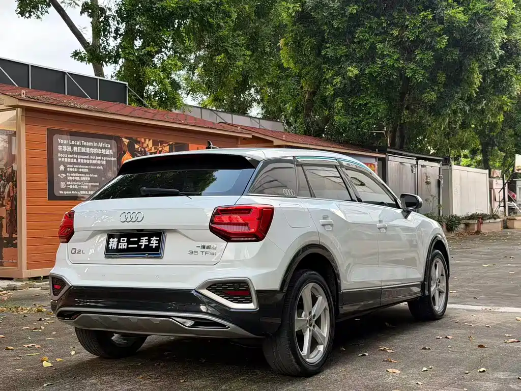 Audi Q2L — миниатюра 4