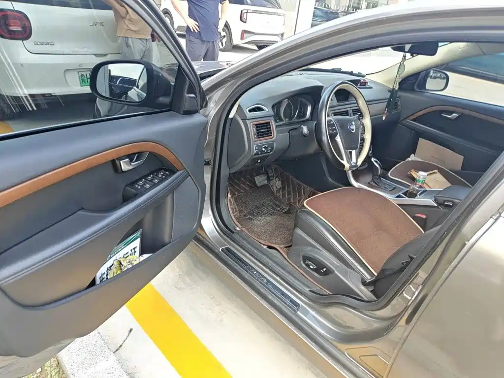 Volvo S80L — миниатюра 17