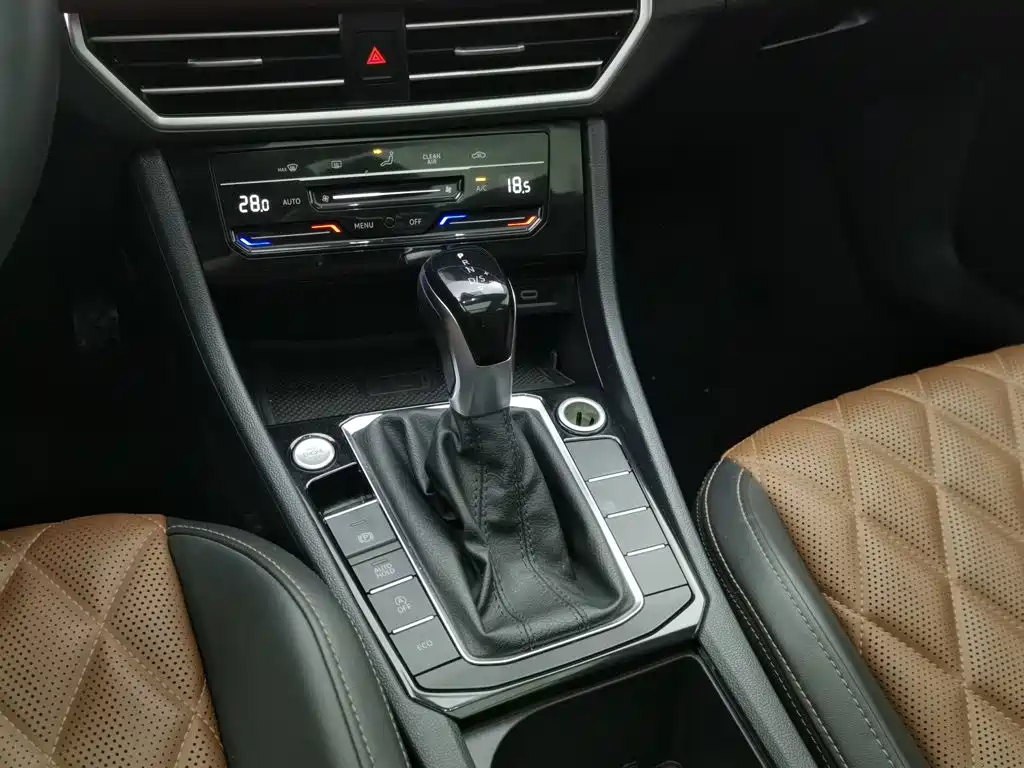 Volkswagen Sagitar — миниатюра 13