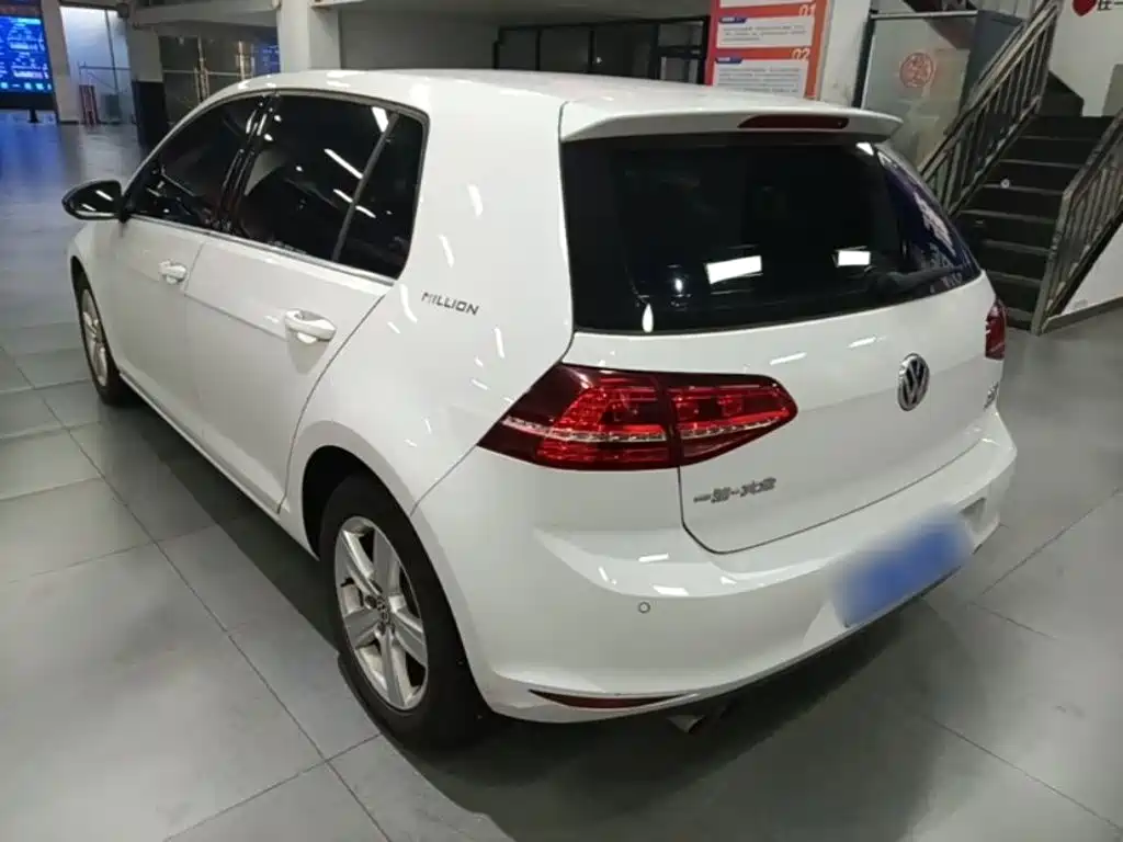 Volkswagen Golf — миниатюра 5