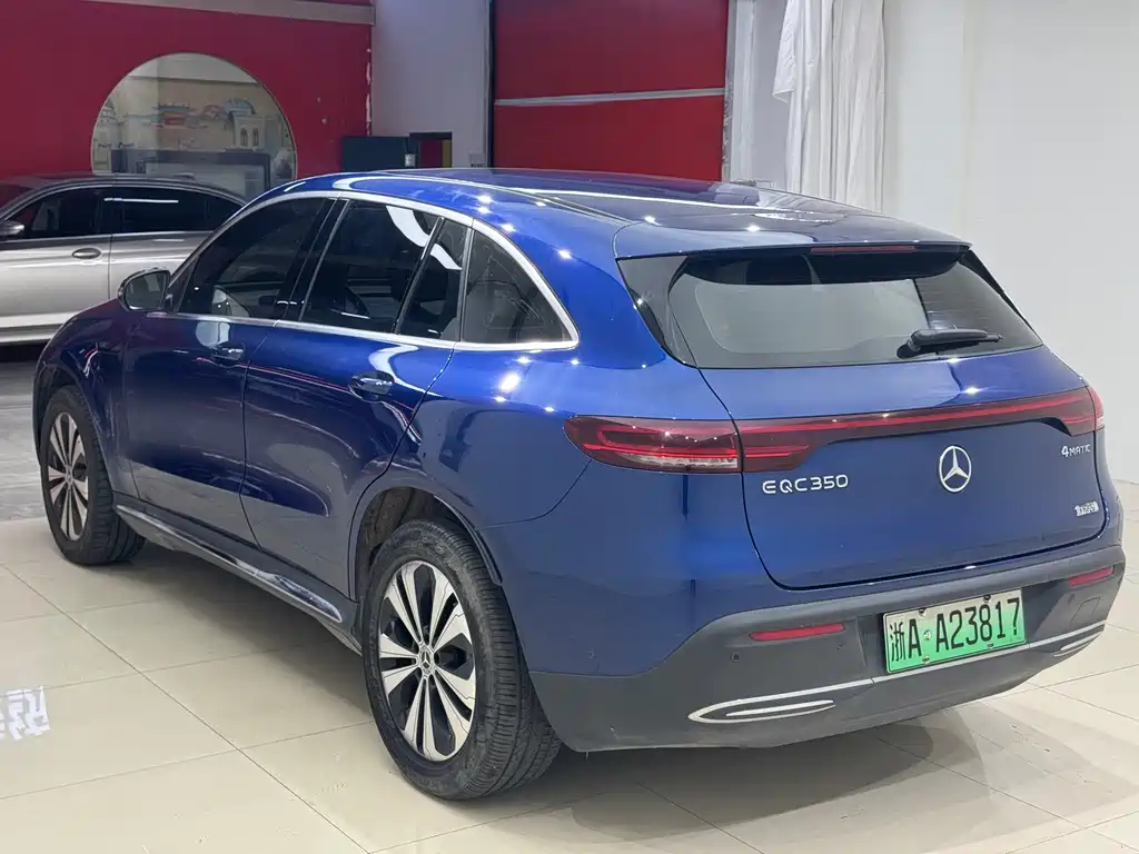 Mercedes-Benz EQC — миниатюра 5