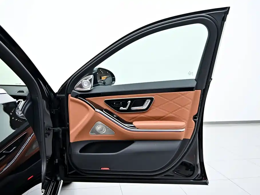 Mercedes-Benz S-Class — миниатюра 21