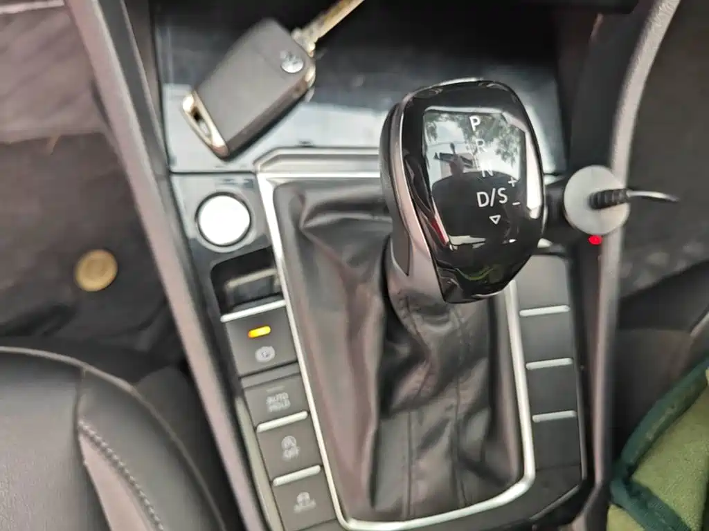Volkswagen Sagitar — миниатюра 14