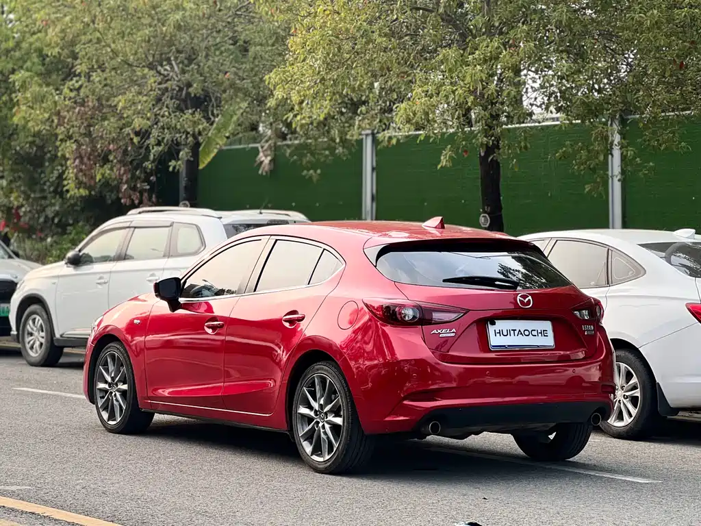 MAZDA 3 ANGKESAILA