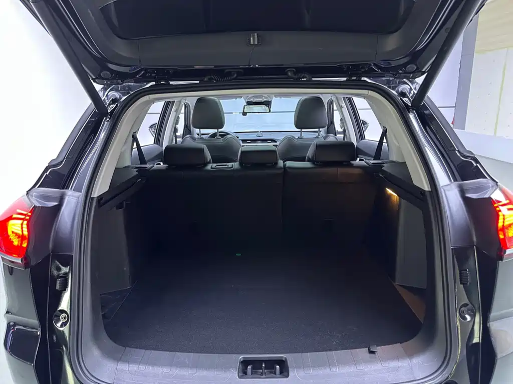 Geely Boyue — миниатюра 14