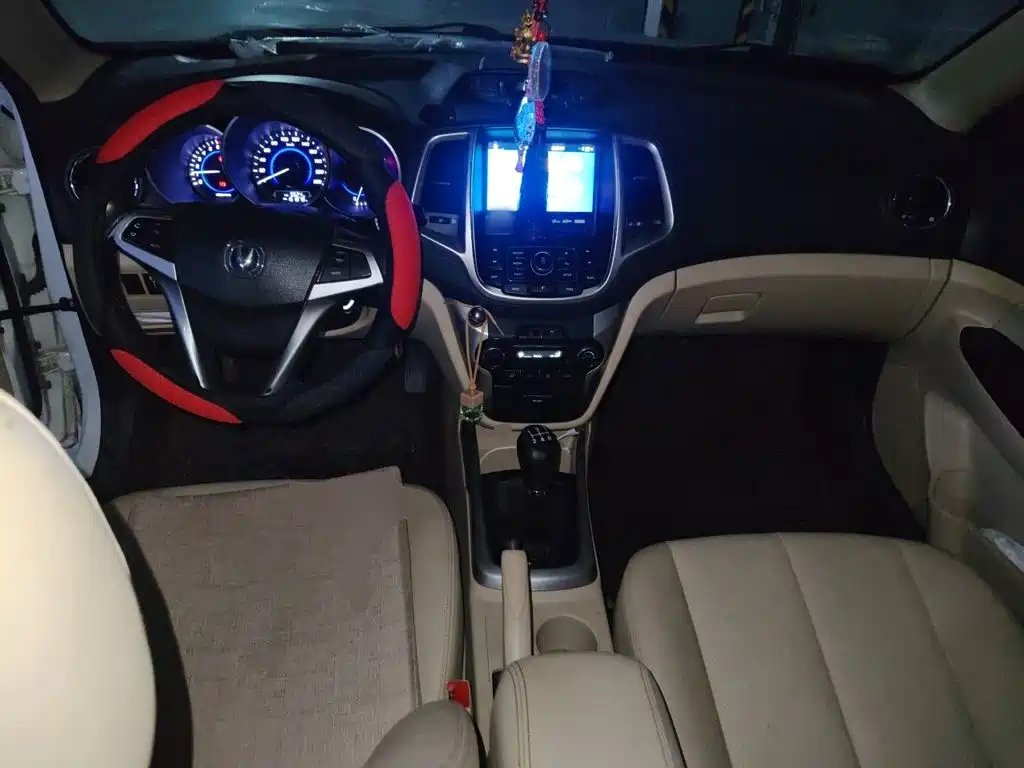 Changan Eado — миниатюра 10