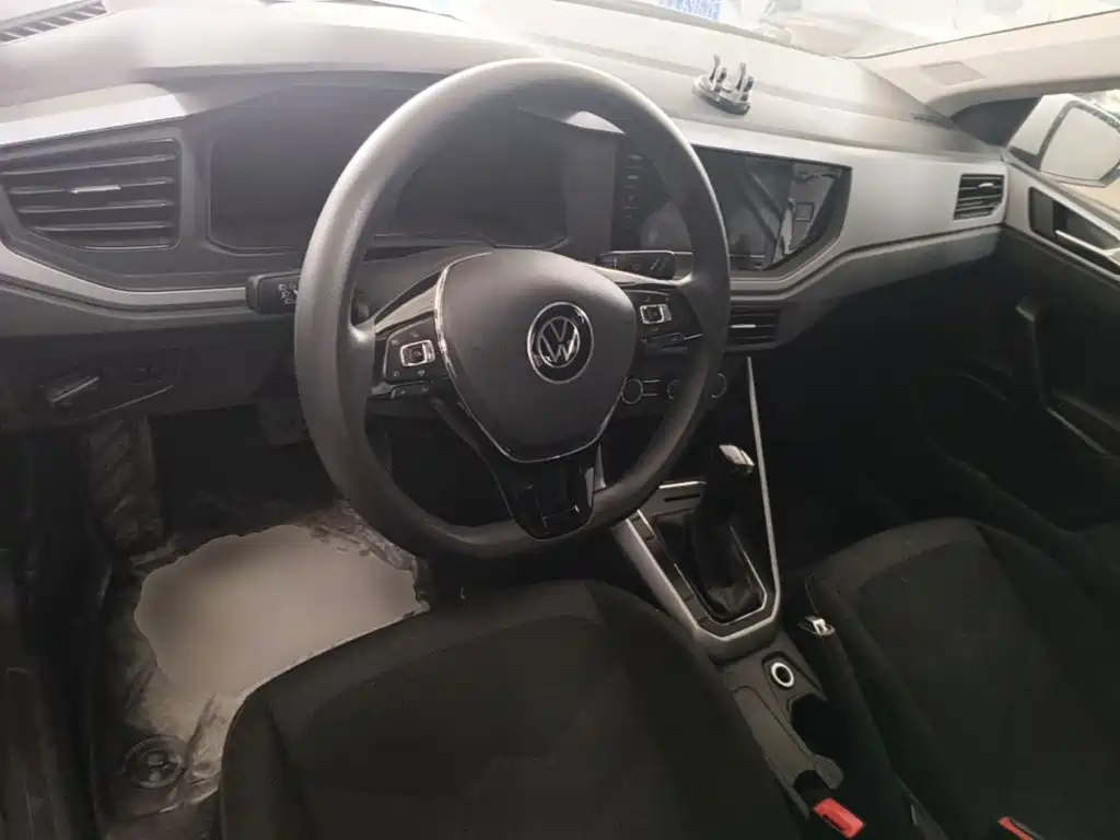 Volkswagen Polo — миниатюра 10