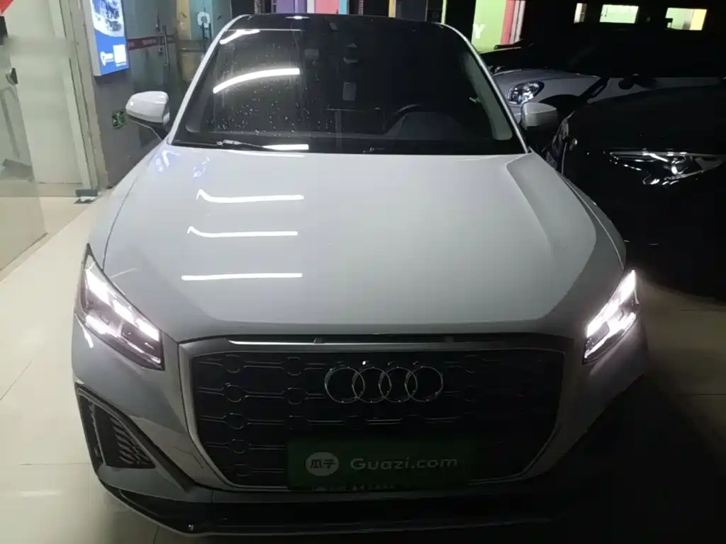 Audi Q2L — миниатюра 3