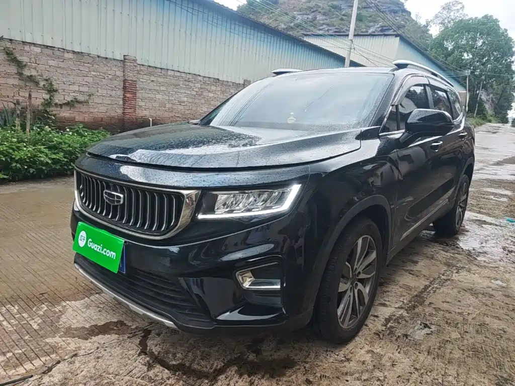 Geely Haoyue 1.8TD DCT Luxury 7-seat