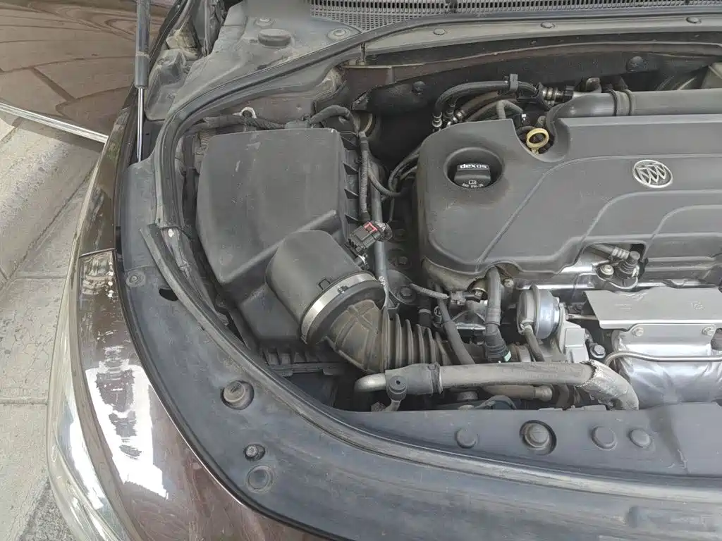 Buick LaCrosse — миниатюра 19