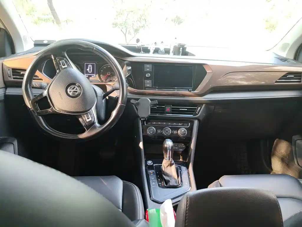 Volkswagen Tharu — миниатюра 13