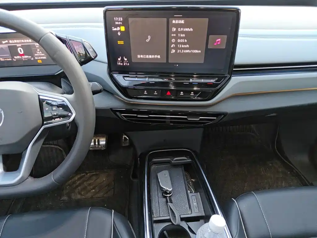 Volkswagen ID.4 X — миниатюра 13