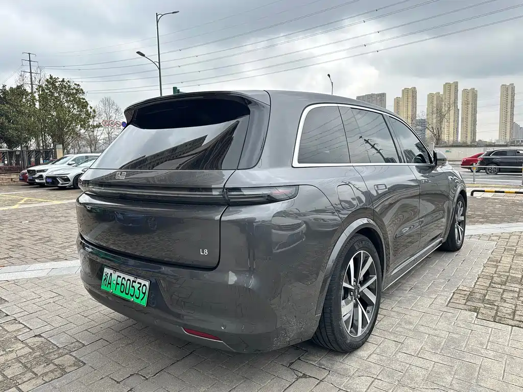 Li Auto IDEAL L8