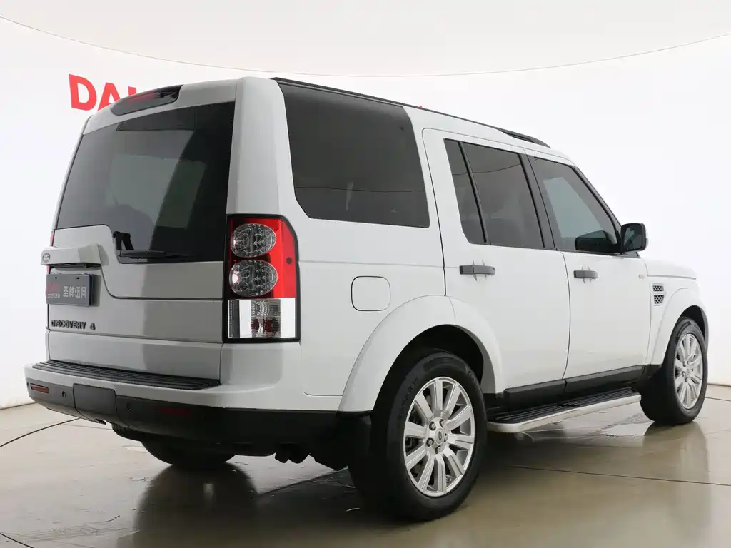 Land Rover Discovery — миниатюра 12