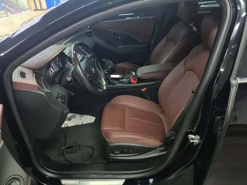 Buick LaCrosse — миниатюра 15