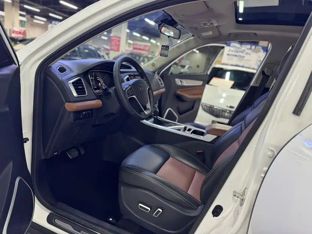Geely Vision X6 — миниатюра 4