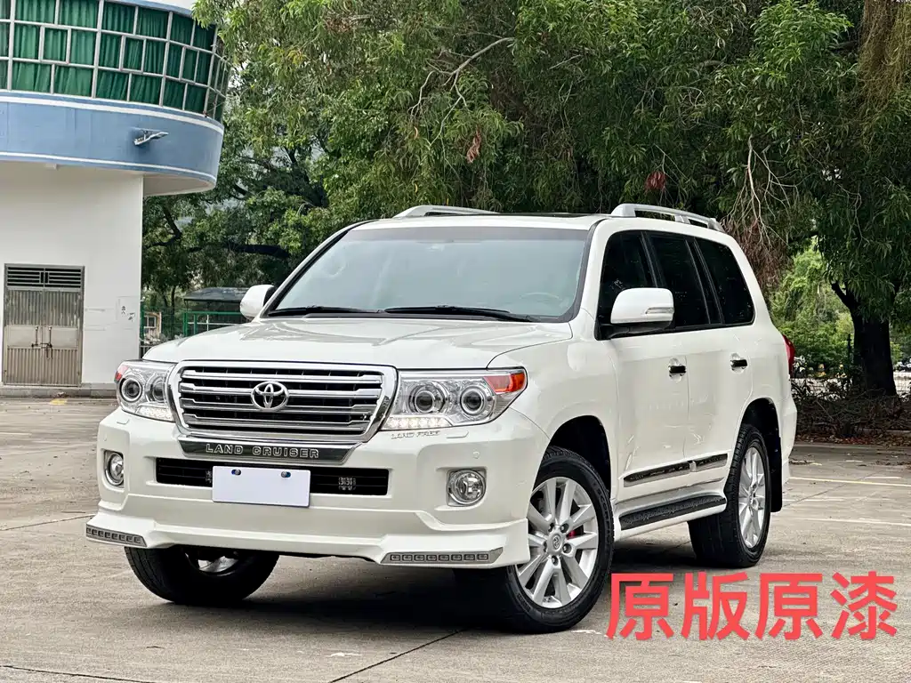 Toyota Land Cruiser 2015