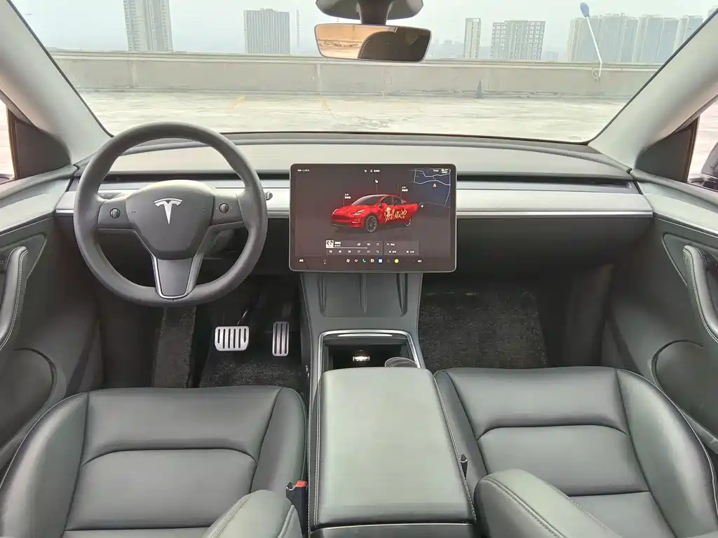 Tesla Model Y — фотографии объявления, Фото 10