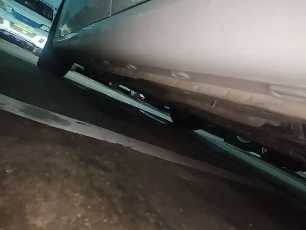 Roewe i6 MAX New Energy — миниатюра 22