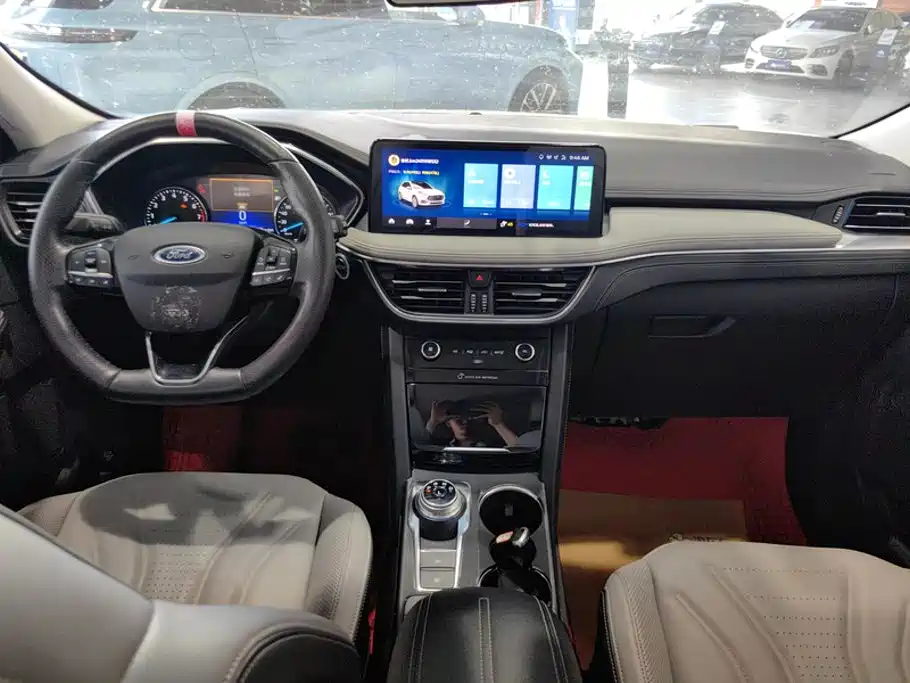 Ford Escape — миниатюра 12
