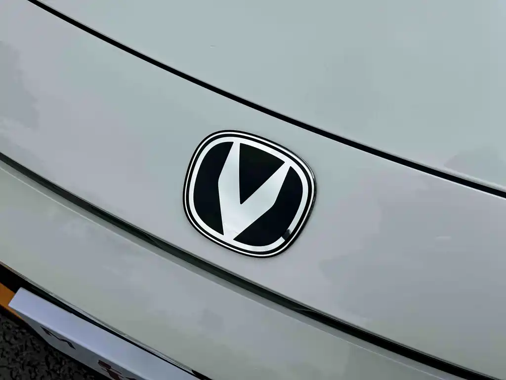Changan UNI-V — миниатюра 5