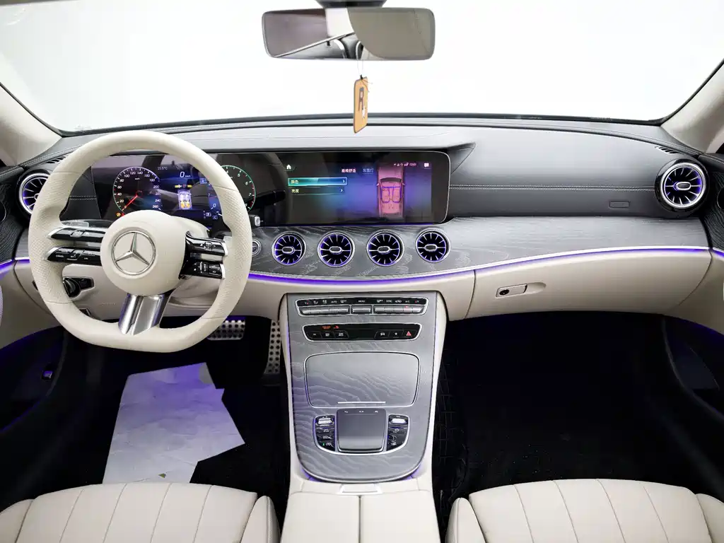 Mercedes-Benz E-Class (Import) — миниатюра 2