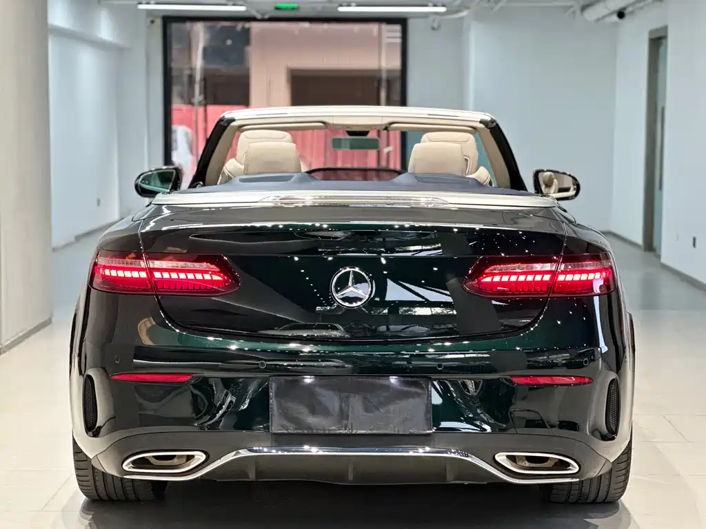 MERCEDES-BENZ E CLASS