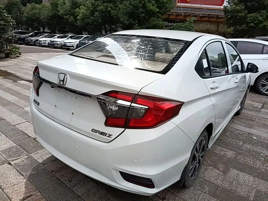 Honda Greiz — миниатюра 7
