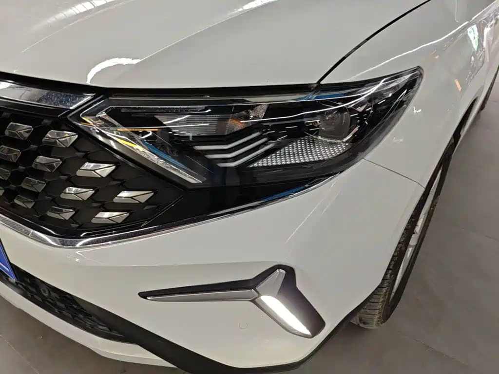 Jetta VS7 — миниатюра 24