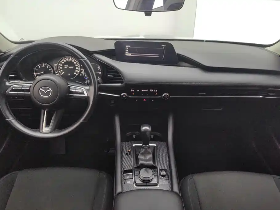 Mazda 3 Axela — миниатюра 12