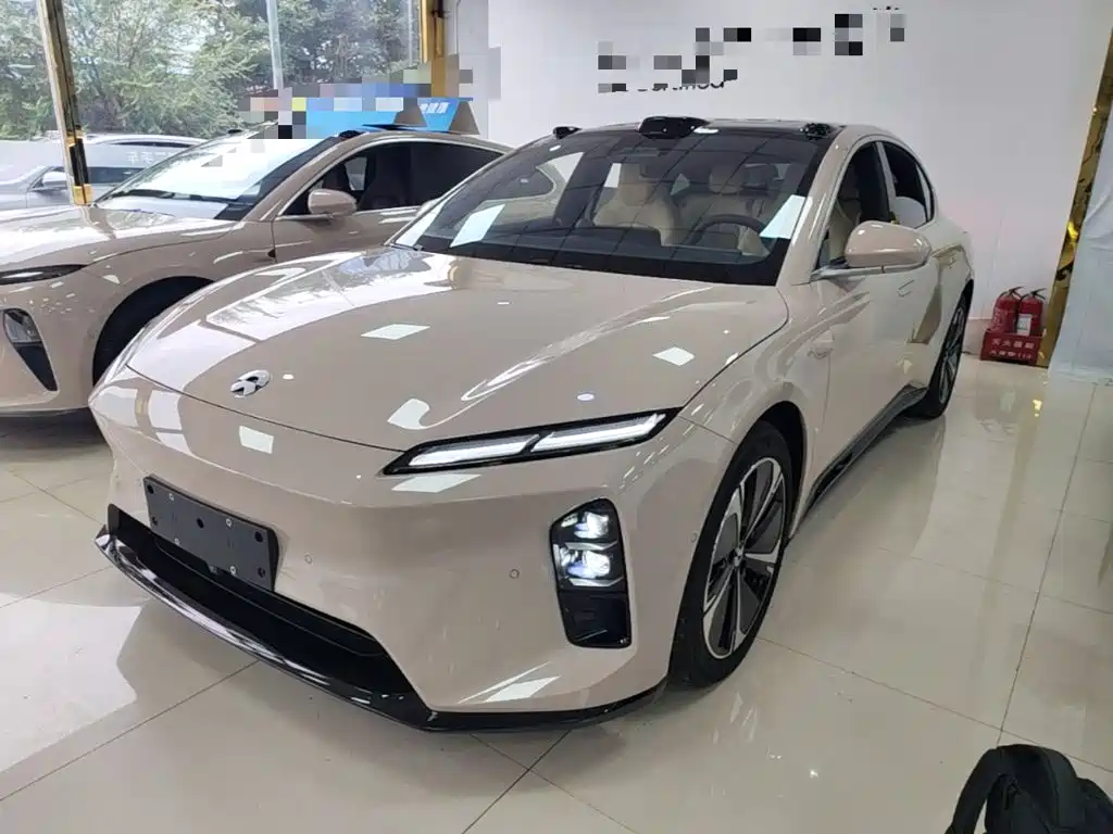 NIO ET5 — миниатюра 2