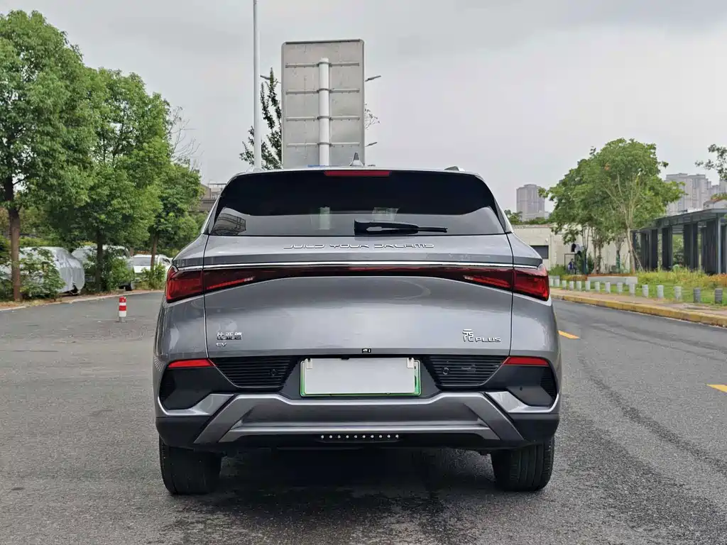 BYD Yuan Plus — миниатюра 8