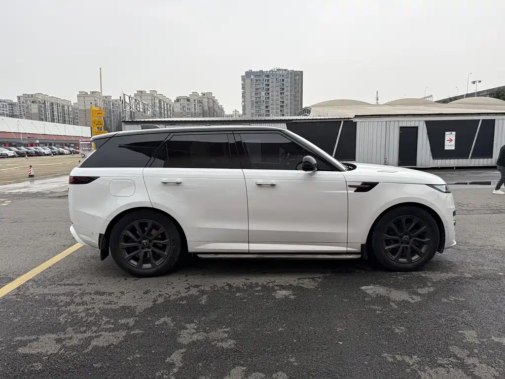 Land Rover Sport — миниатюра 4