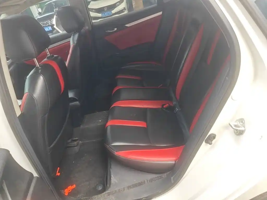Honda Civic — миниатюра 17