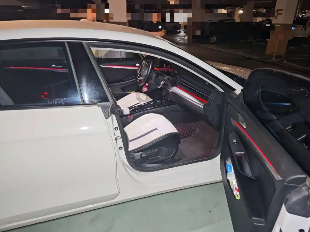 Volkswagen Lamando — миниатюра 19